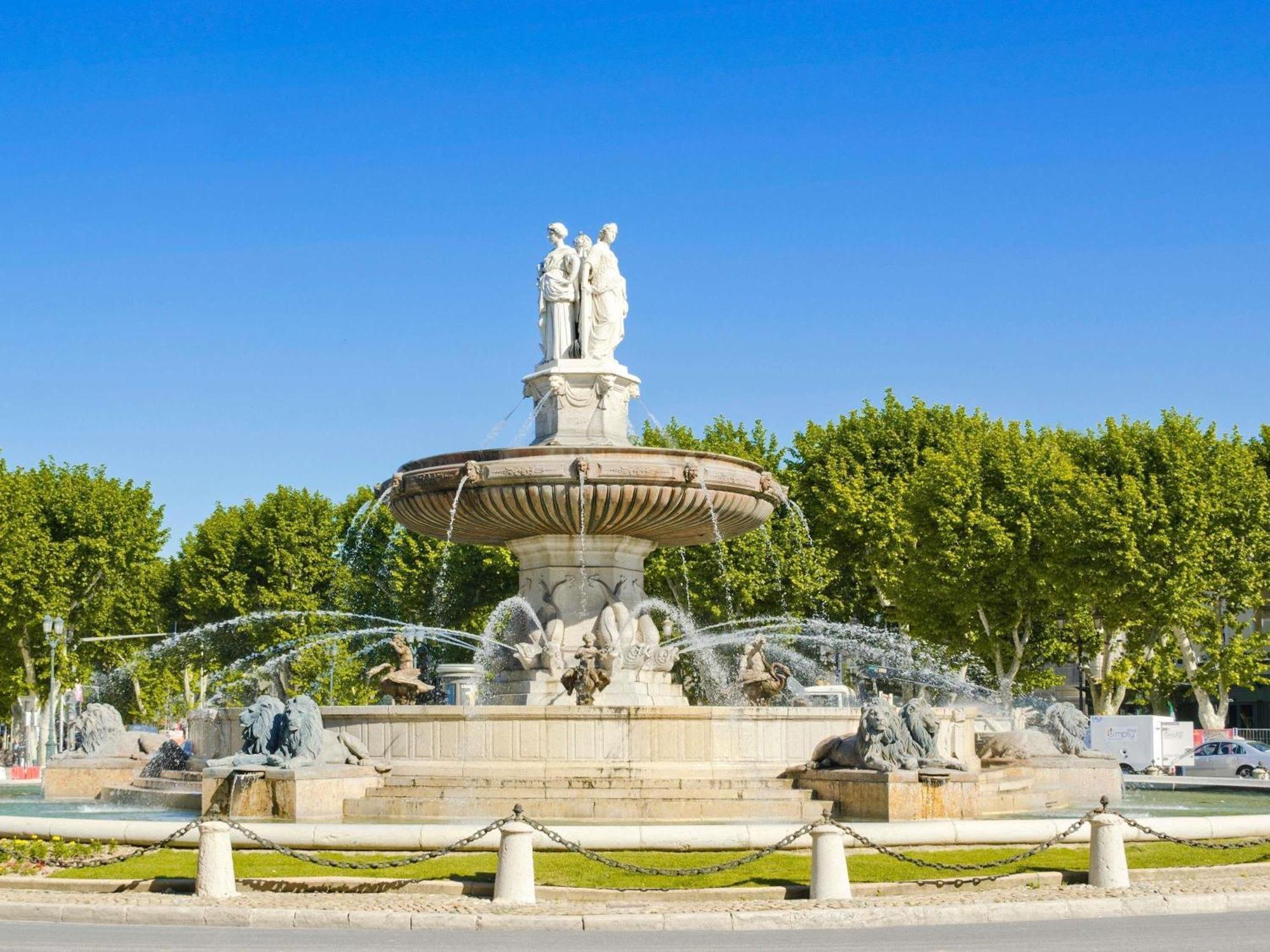 Ibis Budget Pertuis Portes Du Luberon Экстерьер фото